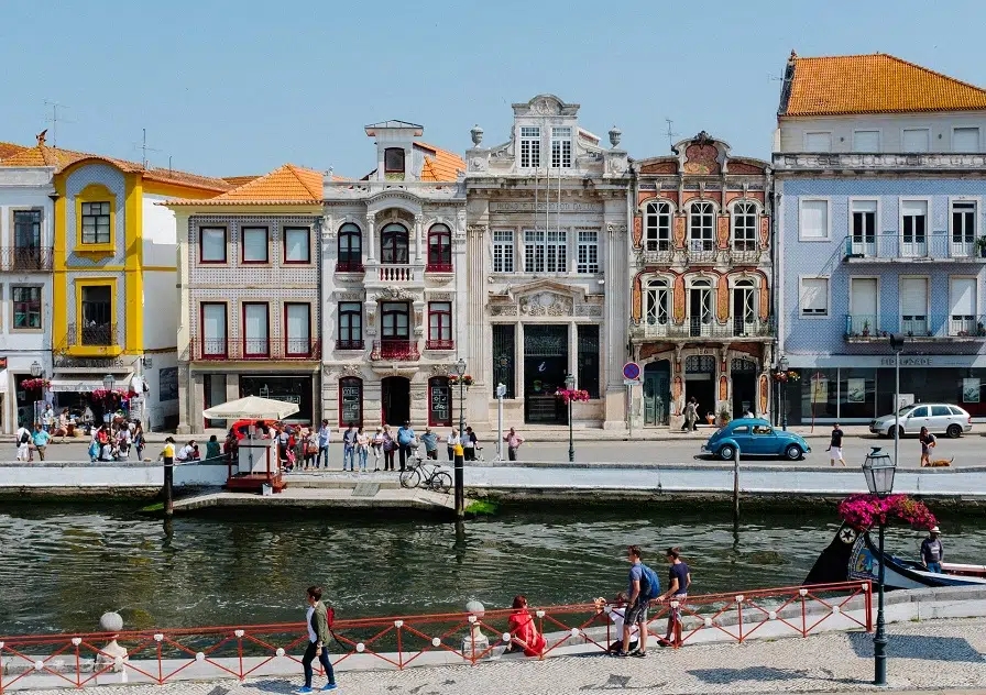 aveiro-portugal.jpg.webp.jpg